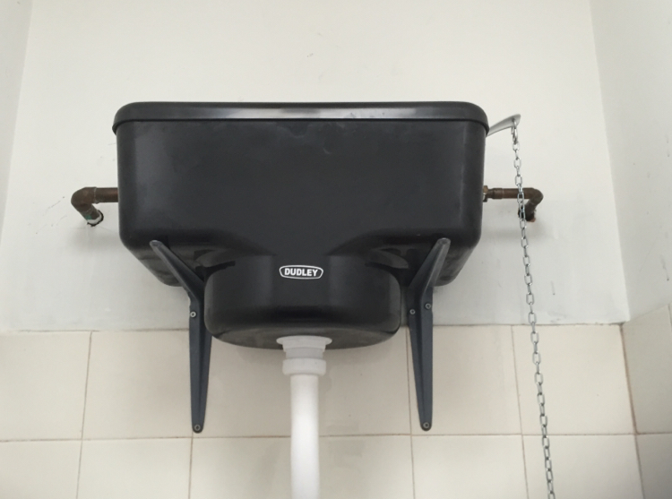 High level cistern